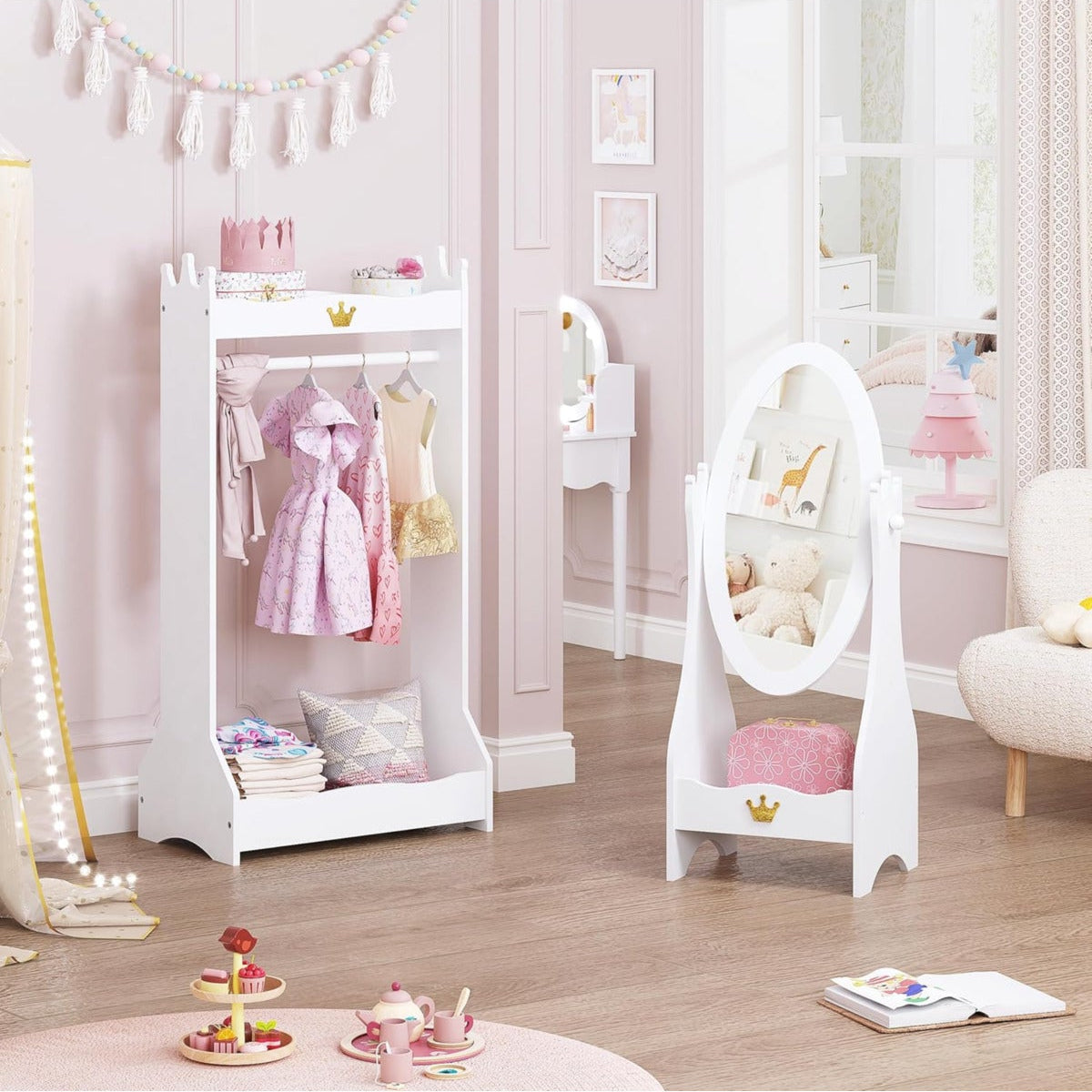 Hernest ÇOCUK KOSTÜM SAKLAMA STANDI VE ÇOCUK BOY AYNASI