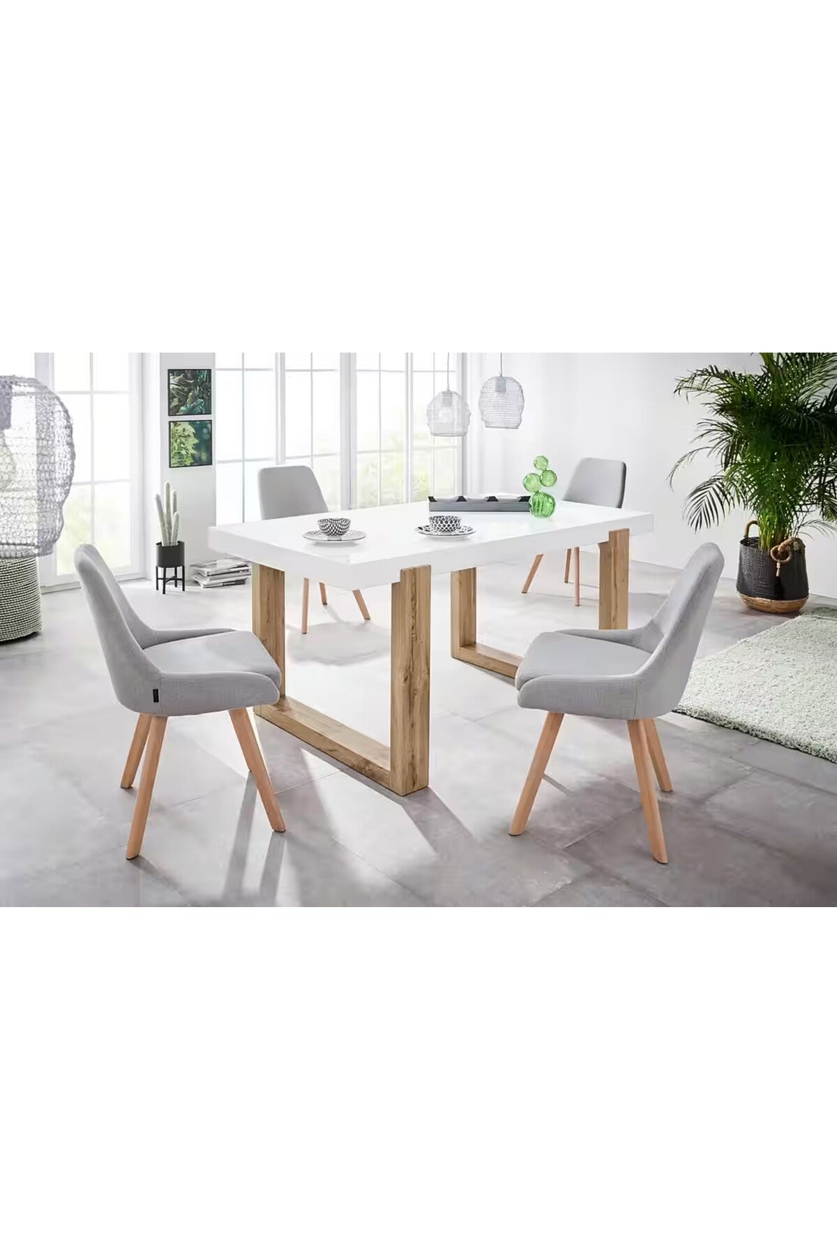MODERN ÇALIŞMA MASASI – MINIMAL TASARIM, MAKSIMUM KULLANIM ALANI