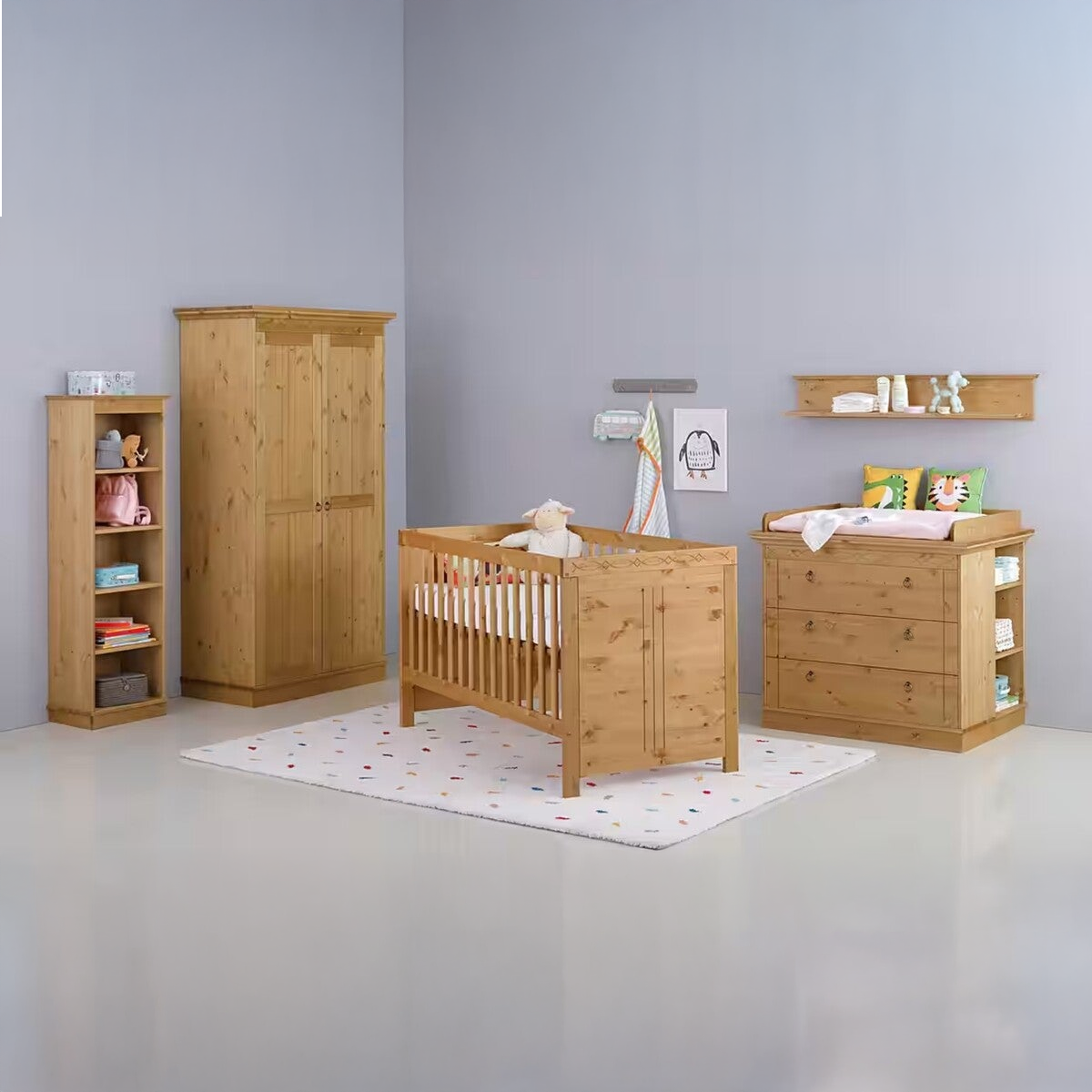 Hernest DOĞAL AHŞAP MONTESSORİ BEBEK ODASI SETİ