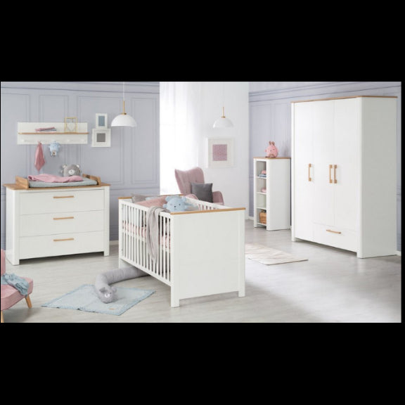 roba® bebek odası komple seti Ava - meşe dekorlu modern çocuk odası, (set, 3 parça, Avrupa'da üretilmiştir, Blue Angel'lı ahşap), bebek karyolası, alt değiştirme masası ve gardırop - masif ahşaptan yapılmış kulplar