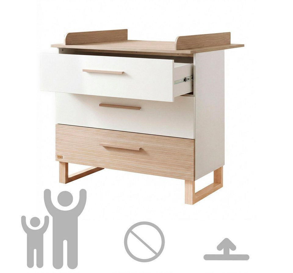 roba® bebek odası komple set Noah - masif ahşap ayaklı modern tasarımlı çocuk odası (3 parçalı set, ev görünümünde bebek yatağı, alt değiştirme masası ve gardırop), ceviz frezeli - ön kısmı yumuşak beyaz - sizinle birlikte büyür