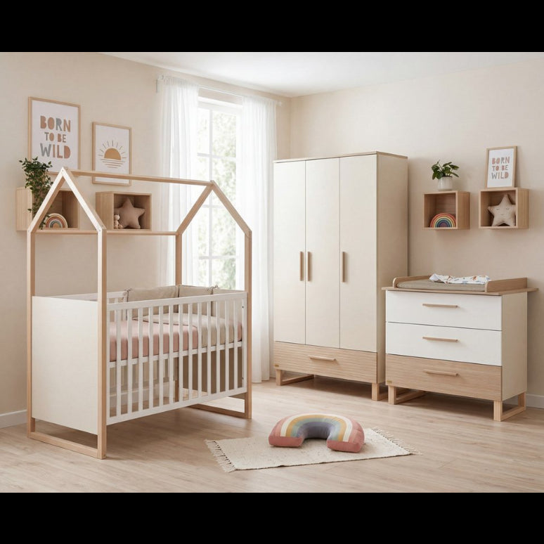 roba® bebek odası komple set Noah - masif ahşap ayaklı modern tasarımlı çocuk odası (3 parçalı set, ev görünümünde bebek yatağı, alt değiştirme masası ve gardırop), ceviz frezeli - ön kısmı yumuşak beyaz - sizinle birlikte büyür